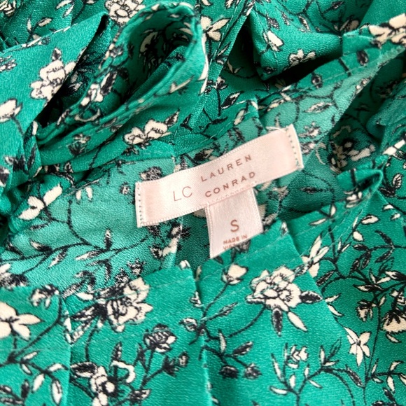 LC Lauren Conrad Green Floral spring Dress - Picture 8 of 8
